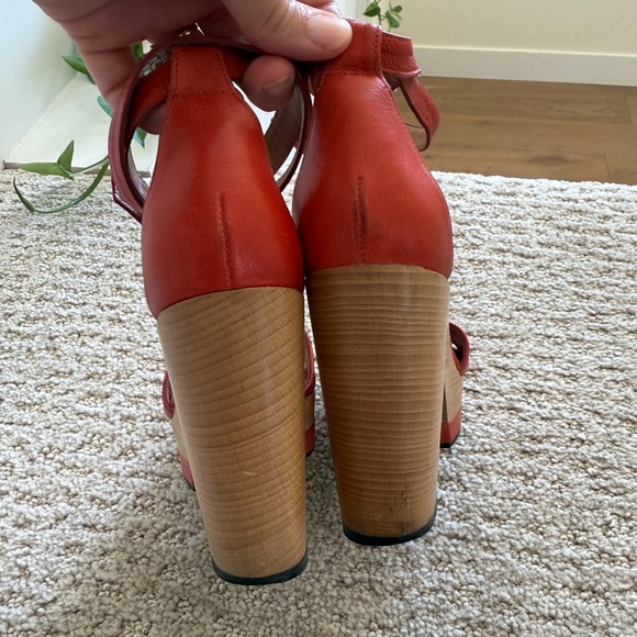 ROBERT CLERGERIE Leather Wood‎ Platform Ankle Strap Heels Sandals Women 5.5 - Picture 5 of 11